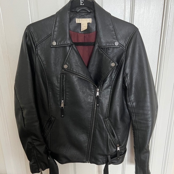 H&M Jackets & Blazers - H&M Black Leather Jacket Size 8